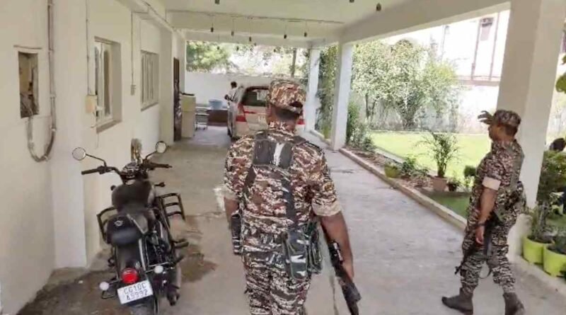 ईडी को छापे में  17  किलो सोना 3  करोड़ का हार मिला