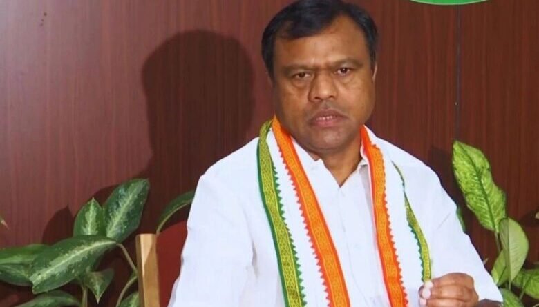 प्रधानमंत्री आवास पर सरकार का दावा शर्मनाक: बैज