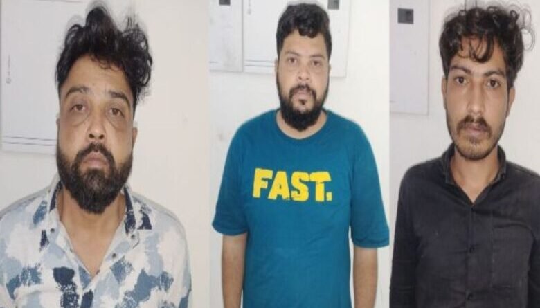 सिंगापुर टाउनशिप में चल रही थी फेक करेंसी फैक्ट्री, पुलिस ने मारा छापा