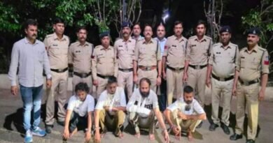 पुलिस टीम पर हमला, जमीन विवाद सुलझाने पहुंची टीम के दो जवान घायल; 4 आरोपी गिरफ्तार