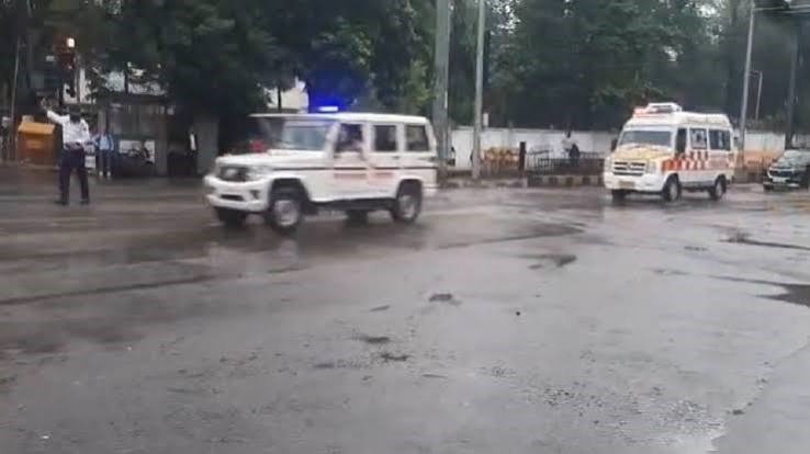 गंभीर मरीज के लिए बना ग्रीन कॉरिडोर एयर एंबुलेंस से भेजा हैदराबाद