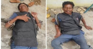 शराब के नशे धुत गाली गलौज करता मिला हेडमास्टर