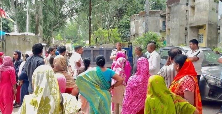 खेल खेल में गई मासूम की जान, ट्रेक्टर में लगी चाबी घुमाई