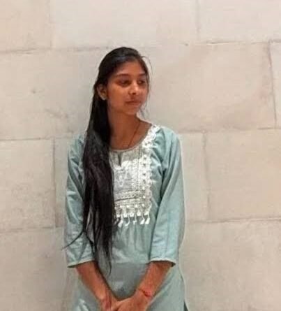 नर्सिंग छात्रा की दिनदहाड़े उसके कमरे में घुसकर चाकू मारकर हत्या