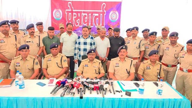 बैंक लोन के नाम पर 14 करोड़ की ठगी, 5 आरोपी गिरफ्तार