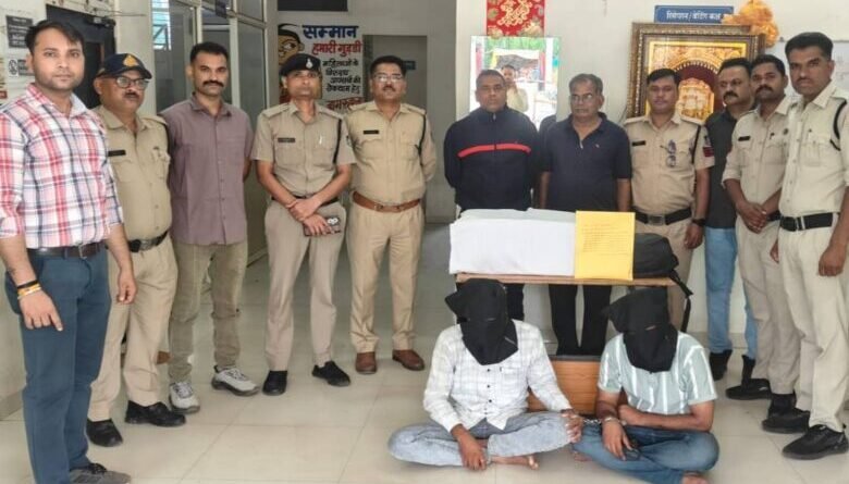 कृषि सेवा केंद्र की आड़ में नकली नोट की छपाई